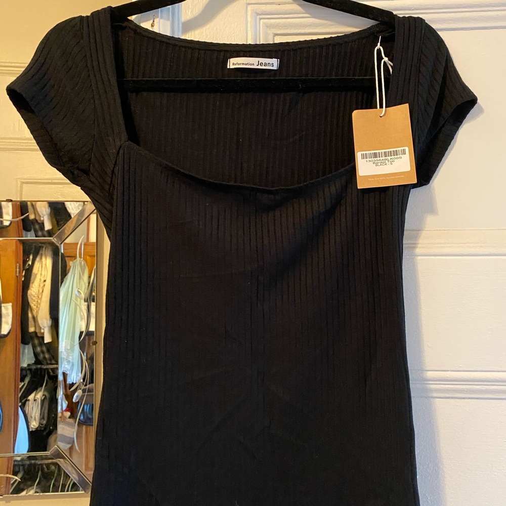 Reformation Bardot top - NWT!